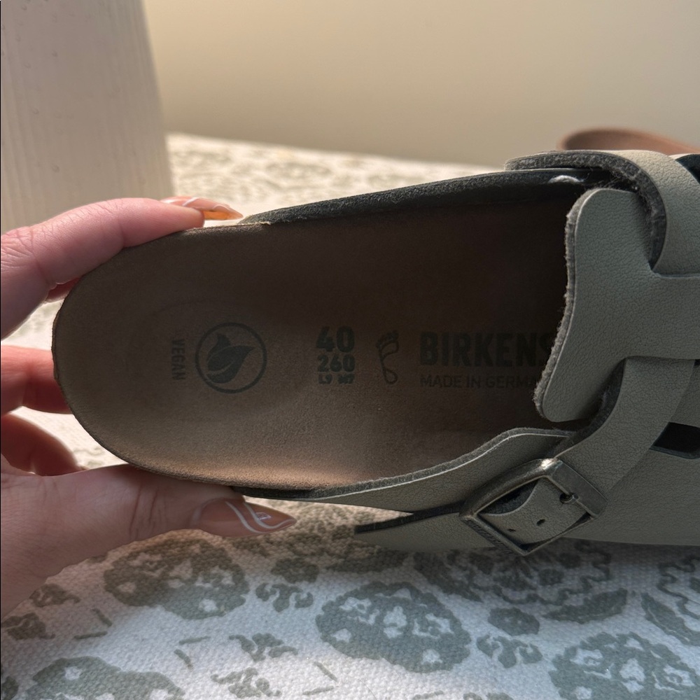 Birkenstock Boston Vegan Clogs - Picture 5 of 9